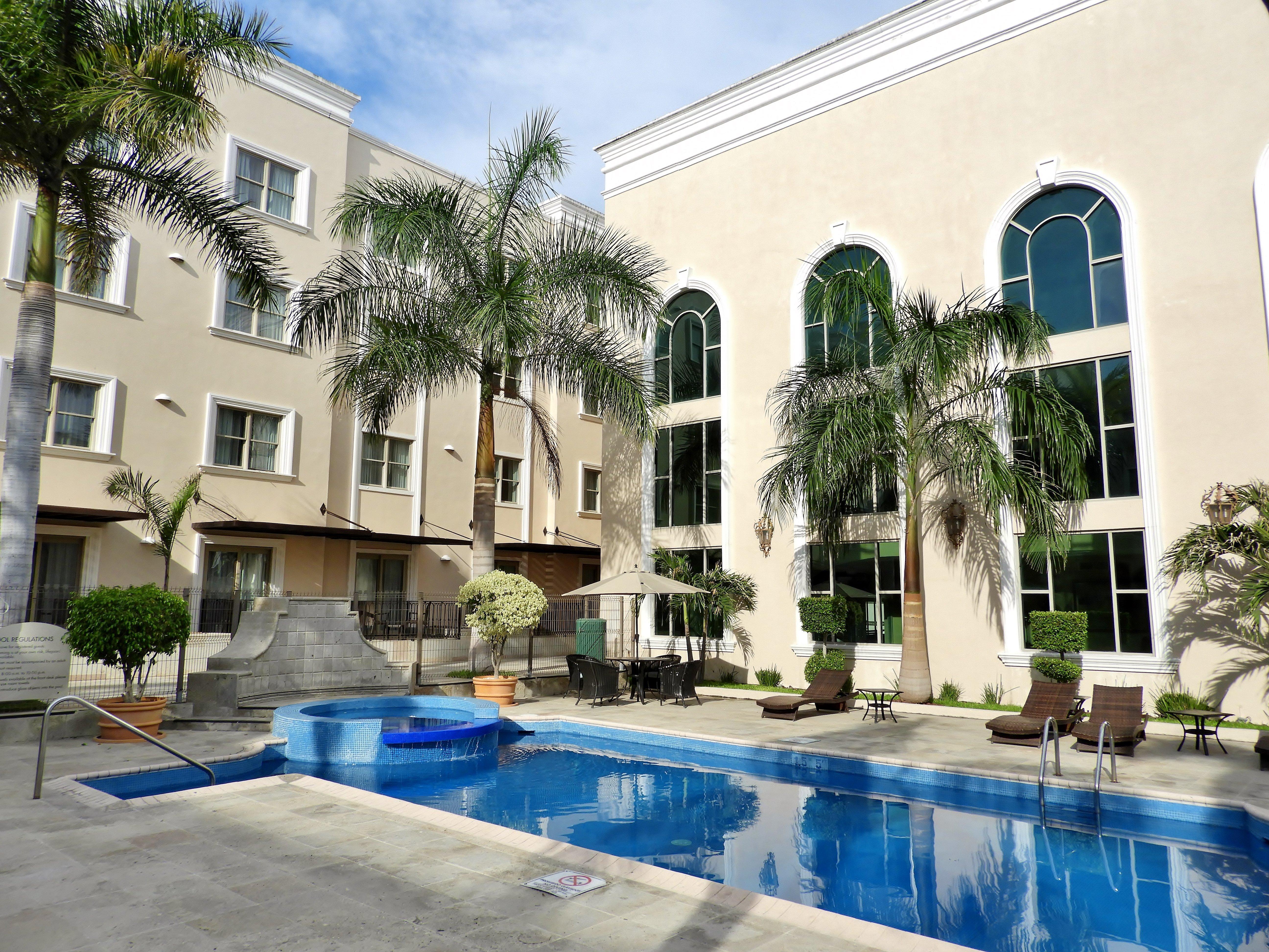 Holiday Inn Reynosa Zona Dorada Exteriör bild