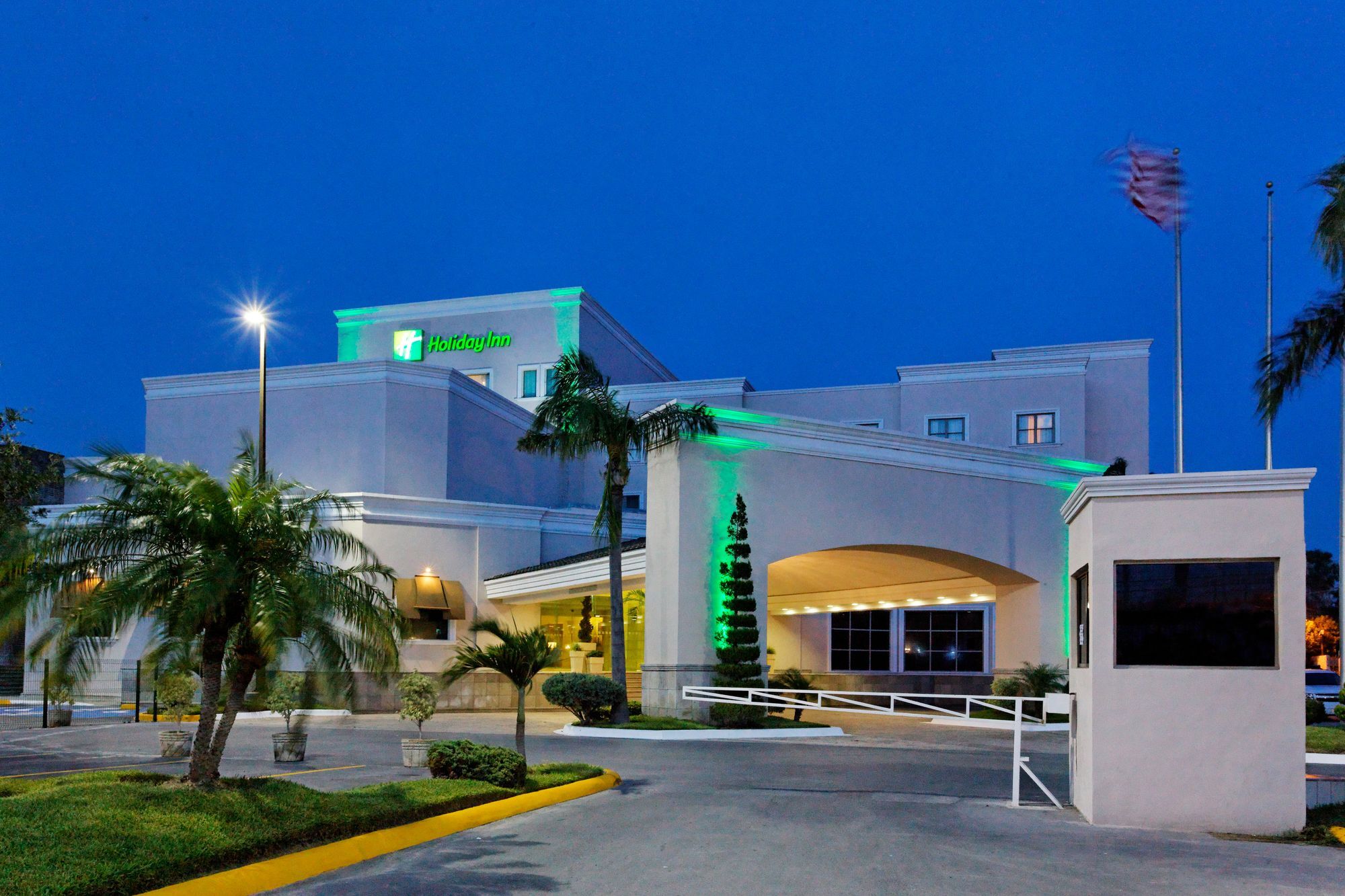 Holiday Inn Reynosa Zona Dorada Exteriör bild