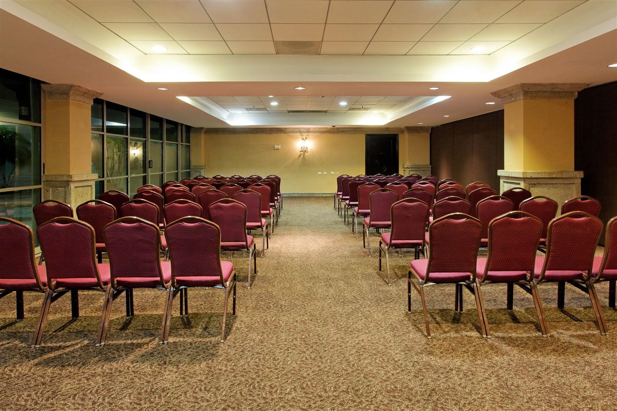 Holiday Inn Reynosa Zona Dorada Exteriör bild